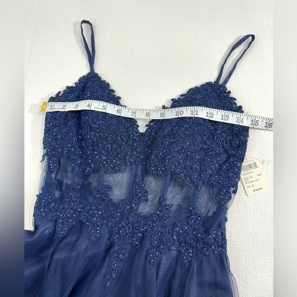 NWT Windsor jaci rhinestone embroidered a line mesh formal gown size 1 - Picture 12 of 15